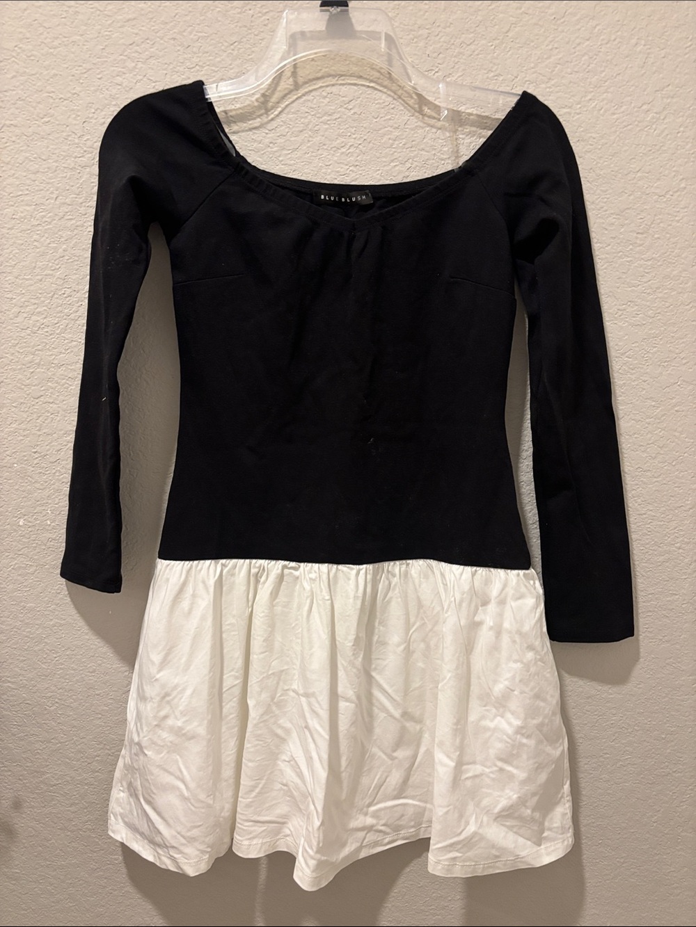 Blue Blush long-sleeve colorblock drop-waist mini dress sz Small